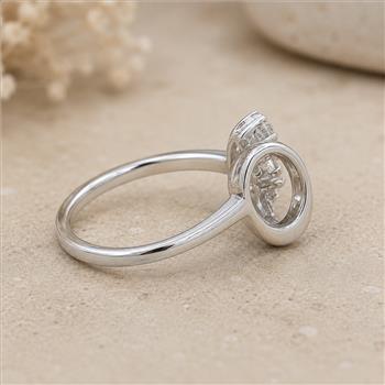 No Reserve 925 Sterling Silver 1.00 Ct Cubic Zirconia Ring 6 US Ring Size