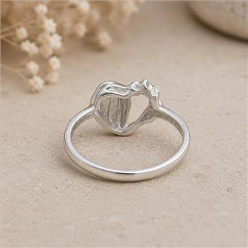No Reserve 925 Sterling Silver 1.00 Ct Cubic Zirconia Ring 6 US Ring Size