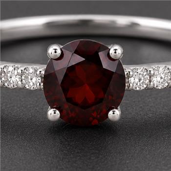No Reserve 925 Sterling Silver 1.00 Ct Round Garnet Cubic Zirconia Ring 7 US Ring Size