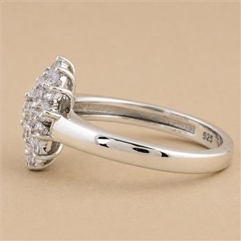 No Reserve 925 Sterling Silver 1.06 Ct Round Cubic Zirconia Ring 7 US Ring Size