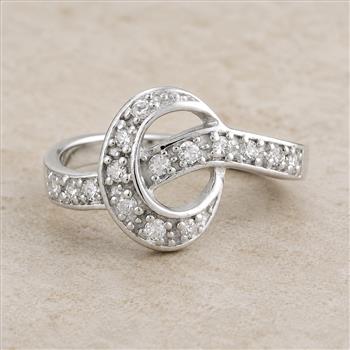 No Reserve 925 Sterling Silver 1.10 Ct Cubic Zirconia Ring 6 US Ring Size