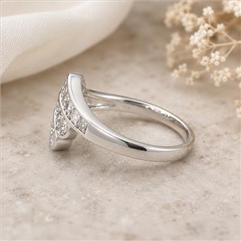 No Reserve 925 Sterling Silver 1.14 Ct Cubic Zirconia Ring 7 US Ring Size