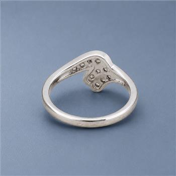 No Reserve 925 Sterling Silver 1.14 Ct Cubic Zirconia Ring 7 US Ring Size