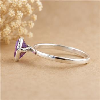 No Reserve 925 Sterling Silver 1.15 Ct Heart Amethyst Ring