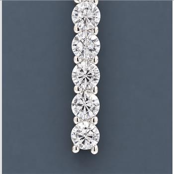 No Reserve 925 Sterling Silver 1.20 Ct Round Cubic Zirconia Pendant