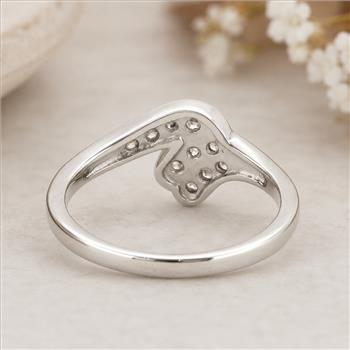 No Reserve 925 Sterling Silver 1.21 Ct Cubic Zirconia Ring 6 US Ring Size