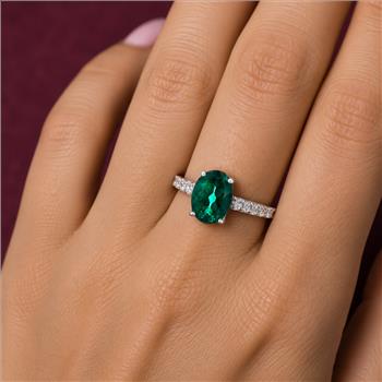 No Reserve 925 Sterling Silver 1.29 Ct Oval Green Topaz Cubic Zirconia Ring 9 US Ring Size