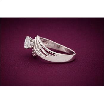 No Reserve 925 Sterling Silver 1.43 Ct Cubic Zirconia Ring 7 US Ring Size