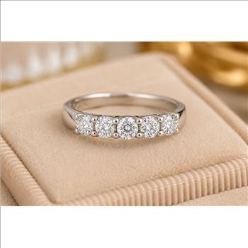 No Reserve 925 Sterling Silver 1.44 Ct Cubic Zirconia Ring 6.5 US Ring Size