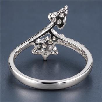 No Reserve 925 Sterling Silver 1.78 Ct Cubic Zirconia Ring 6  US Ring Size