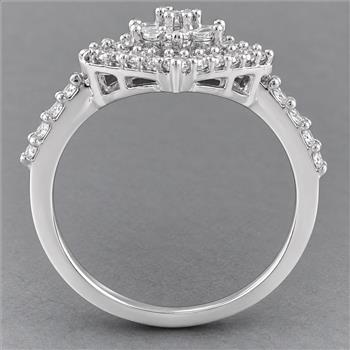 No Reserve 925 Sterling Silver 2.41 Ct Cubic Zirconia Ring 6 US Ring Size