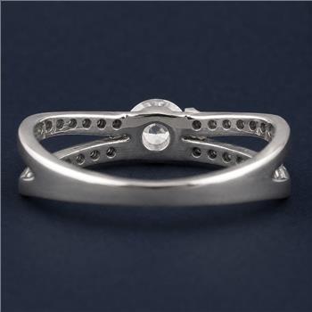 No Reserve 925 Sterling Silver 2.63 Ct Cubic Zirconia Ring 7 US Ring Size