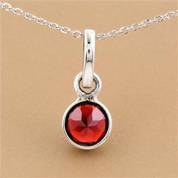 No Reserve 925 Sterling Silver 2.95 Ct Round Garnet Pendant