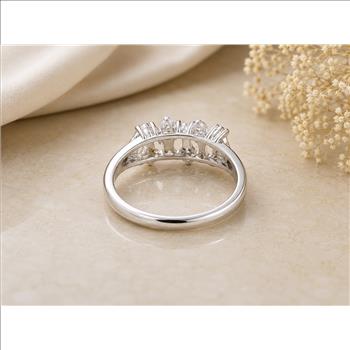 No Reserve 925 Sterling Silver 3.35 Ct Cubic Zirconia Ring 7 US Ring Size