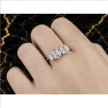 No Reserve 925 Sterling Silver 3.35 Ct Cubic Zirconia Ring 7 US Ring Size