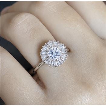 No Reserve 925 Sterling Silver 3.50 Ct Cubic Zirconia Ring 8 US Ring Size