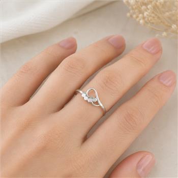 No Reserve 925 Sterling Silver Solid Ring 7.5 US Ring Size