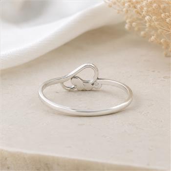 No Reserve 925 Sterling Silver Solid Ring 7.5 US Ring Size