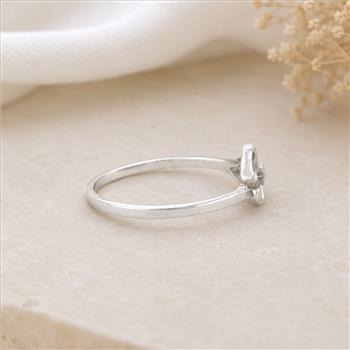 No Reserve 925 Sterling Silver Solid Ring 7.5 US Ring Size