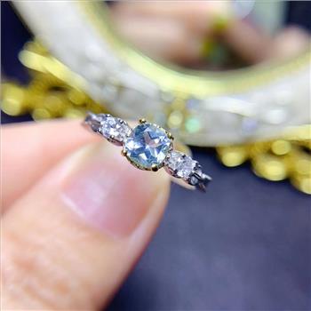 NO RESERVE Blue Topaz 925 Sterling Silver Ring
