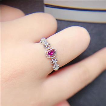 NO RESERVE Garnet 925 Sterling Silver Ring