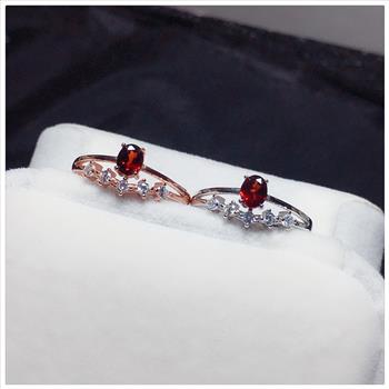 NO RESERVE Garnet 925 Sterling Silver Ring