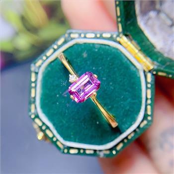 NO RESERVE Garnet 925 Sterling Silver Ring