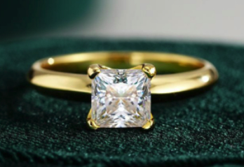 925 Sterling Silver Moissanite 1.0ct 18K Plated Princess Cut Ring