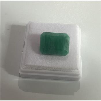 Natural Emerald Unmounted 16.7 Carat Emerald Cut Gemstone