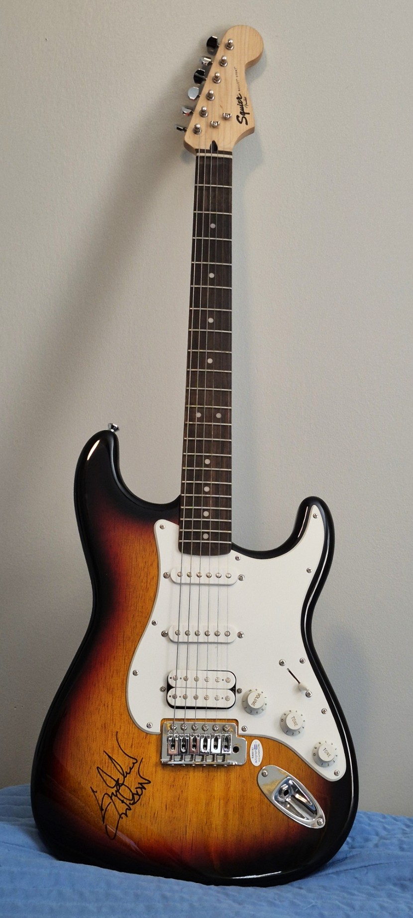 Gretchen Wilson Signed Autographed Fender Stratocaster Electric Guitar ACOA