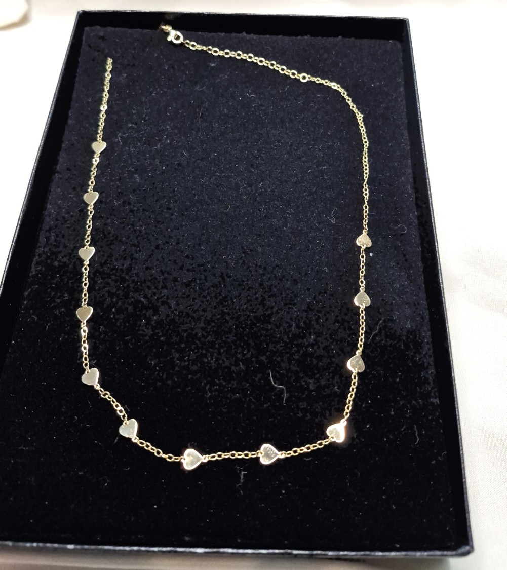New in Box 14K Yellow Gold 12 Heart Station Necklace 18" 
