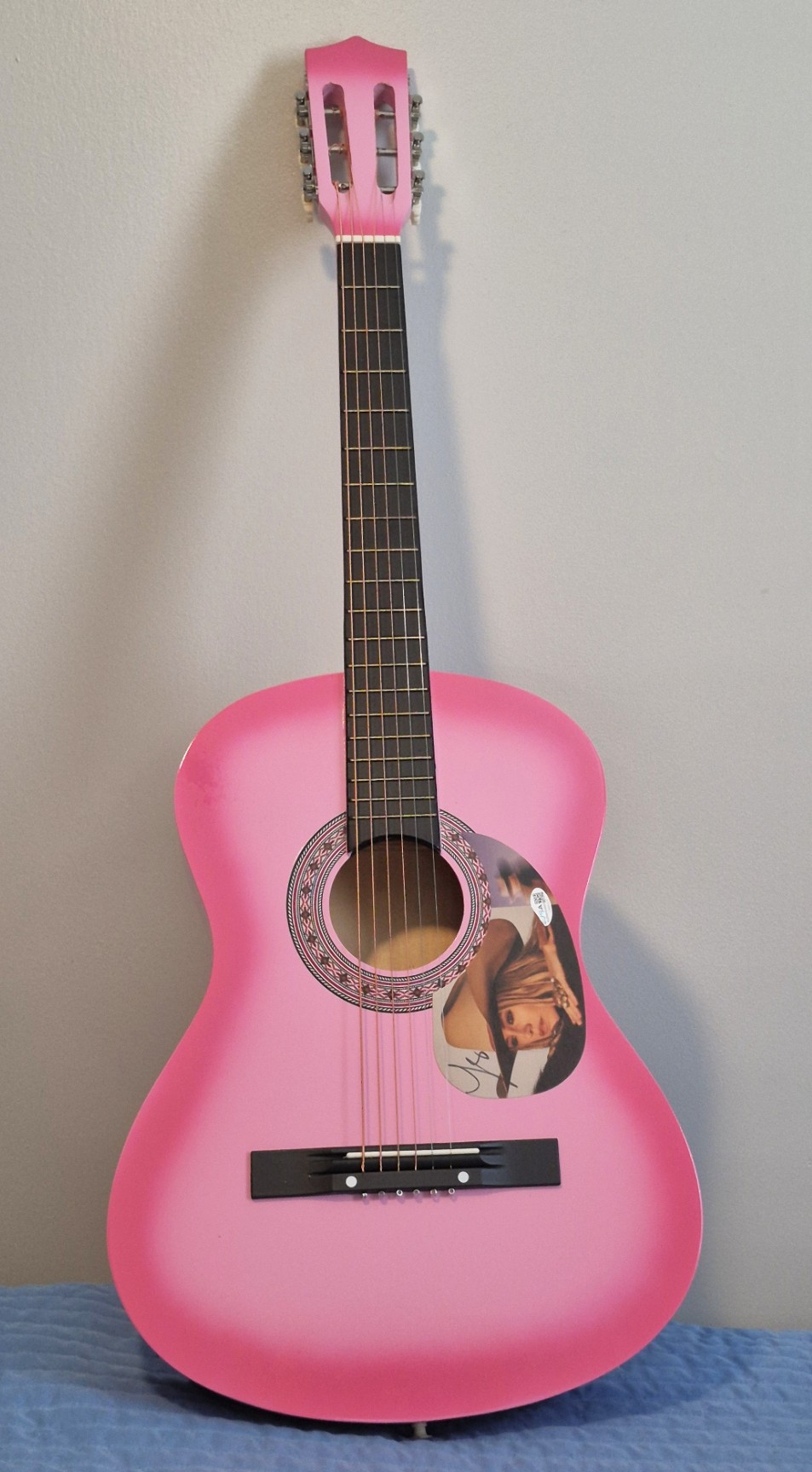 Lainey Wilson Pink Guitar with Signed Custom Insert Pickguard (JSA)