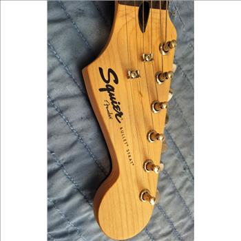Gretchen Wilson Signed Autographed Fender Stratocaster Electric Guitar ACOA