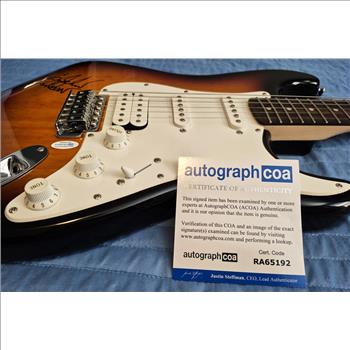 Gretchen Wilson Signed Autographed Fender Stratocaster Electric Guitar ACOA