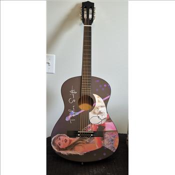 Taylor Swift Artist of the Year Signed 38