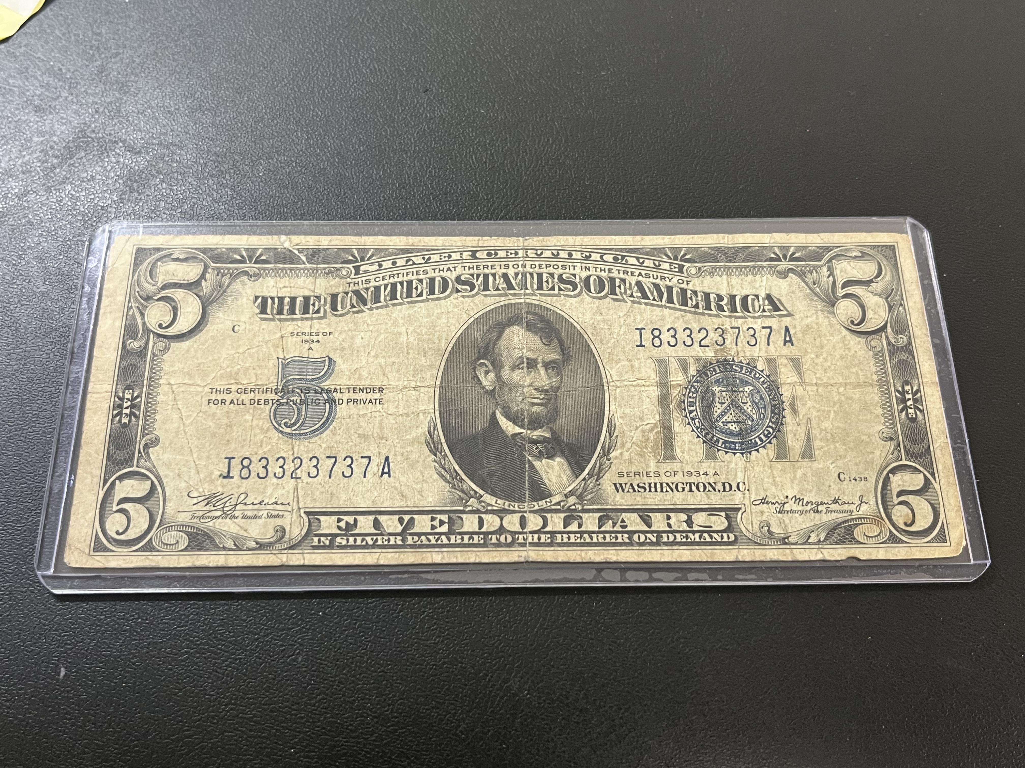 1934 A 5 DOLLAR SILVER CERTIFICATE - CURRENCY $5 NOTE