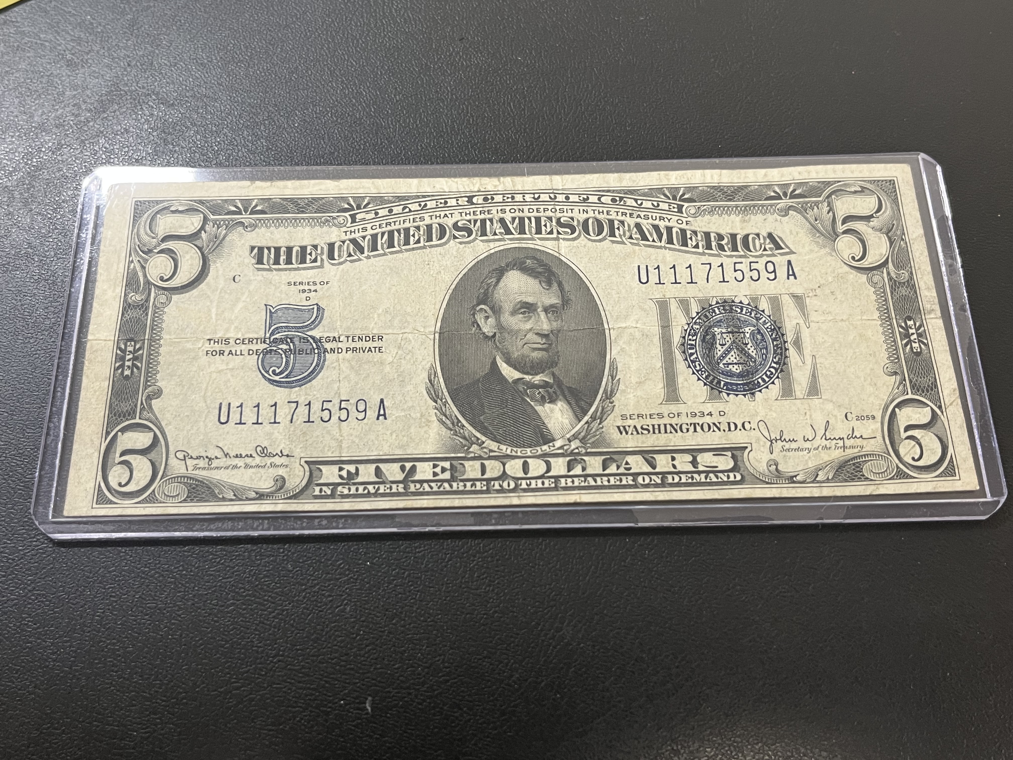1934 D 5 DOLLAR SILVER CERTIFICATE - CURRENCY $5 NOTE
