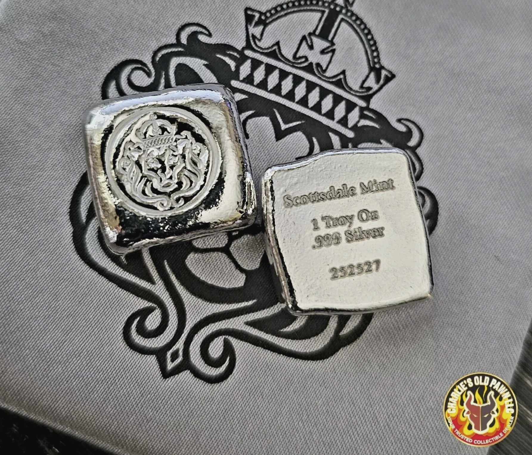 1 oz .999 Silver Scottsdale Mint Lion Cast Cube Laser Etched w/ SDM Silk Bag