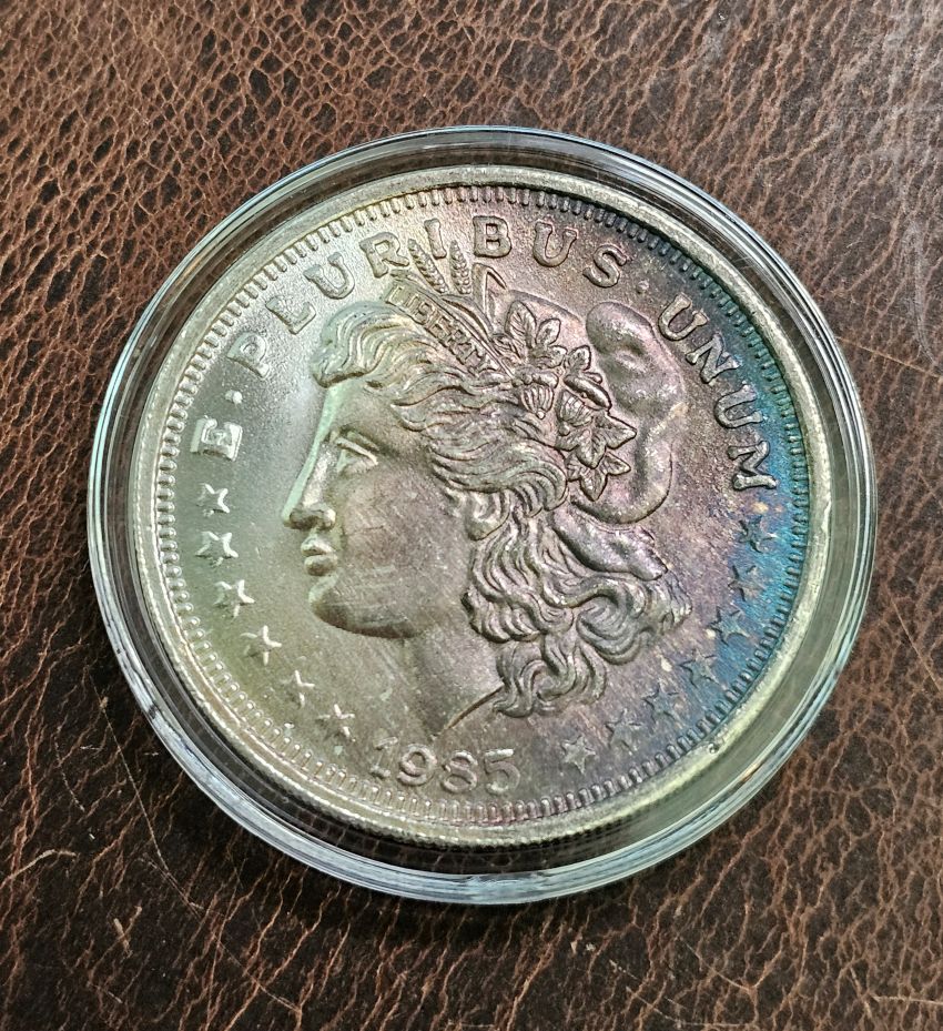 1 oz .999 Silver Round - Morgan Design Silver Round - Nice Toning - In Capsule