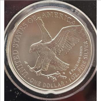 2022 1 oz Silver Eagle w/American Flag, Black Card, In TEP