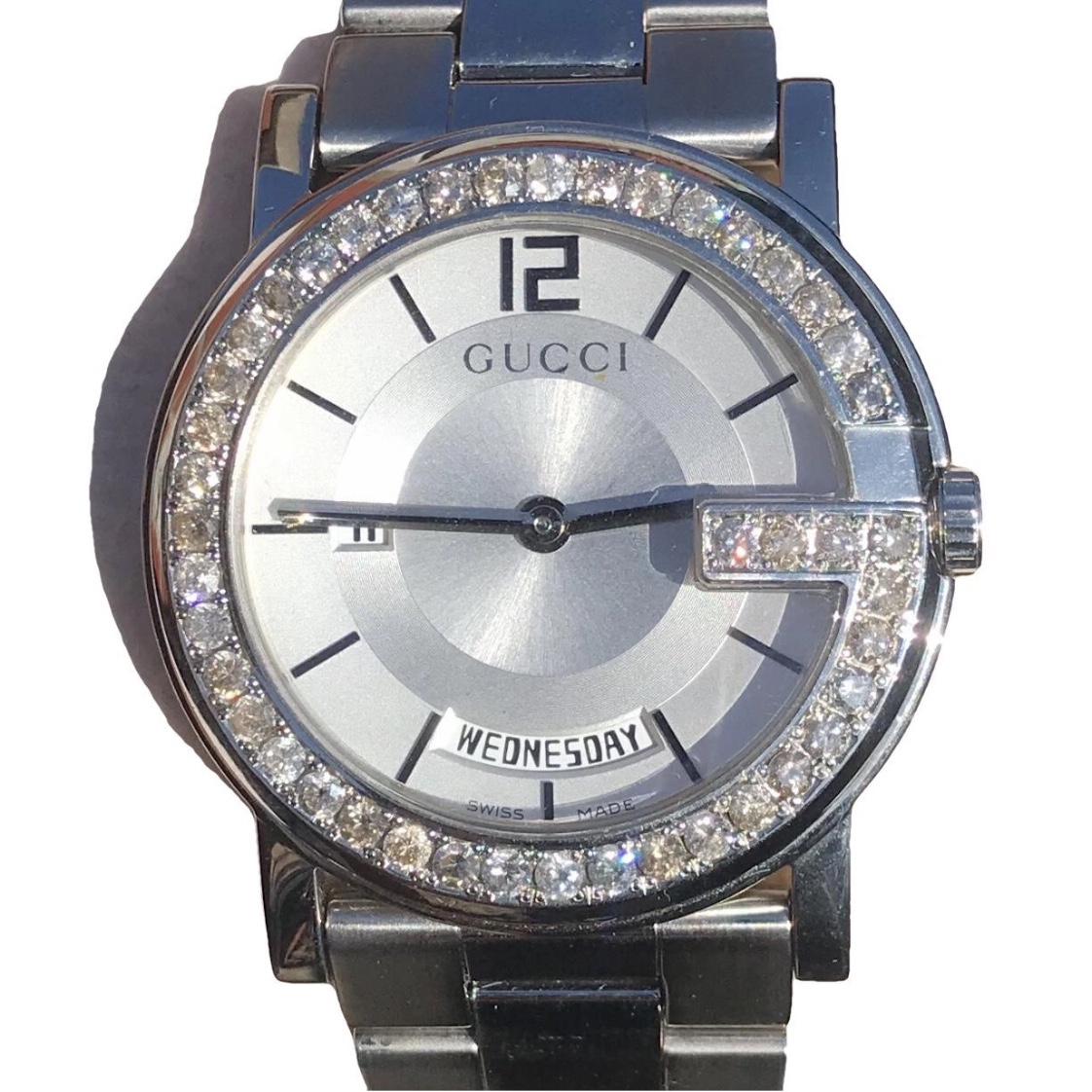 Custom Natural Diamond 2.50 Carat Men's White Dial Gucci Day of The Week Date Watch IGI Certified