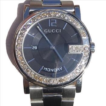 Custom Natural Diamond 2.00 Carat Men's Black Dial Gucci Day of The Week Date Watch IGI Certified